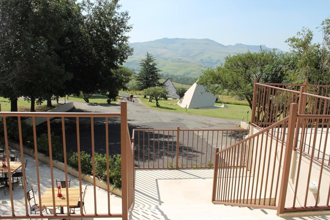 Pyramids Motel Van Reenen Værelse billede
