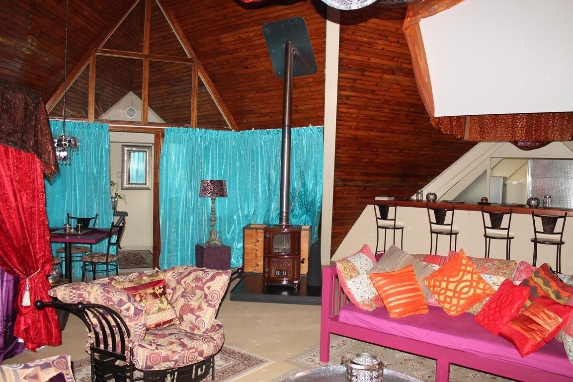 Pyramids Motel Van Reenen Eksteriør billede