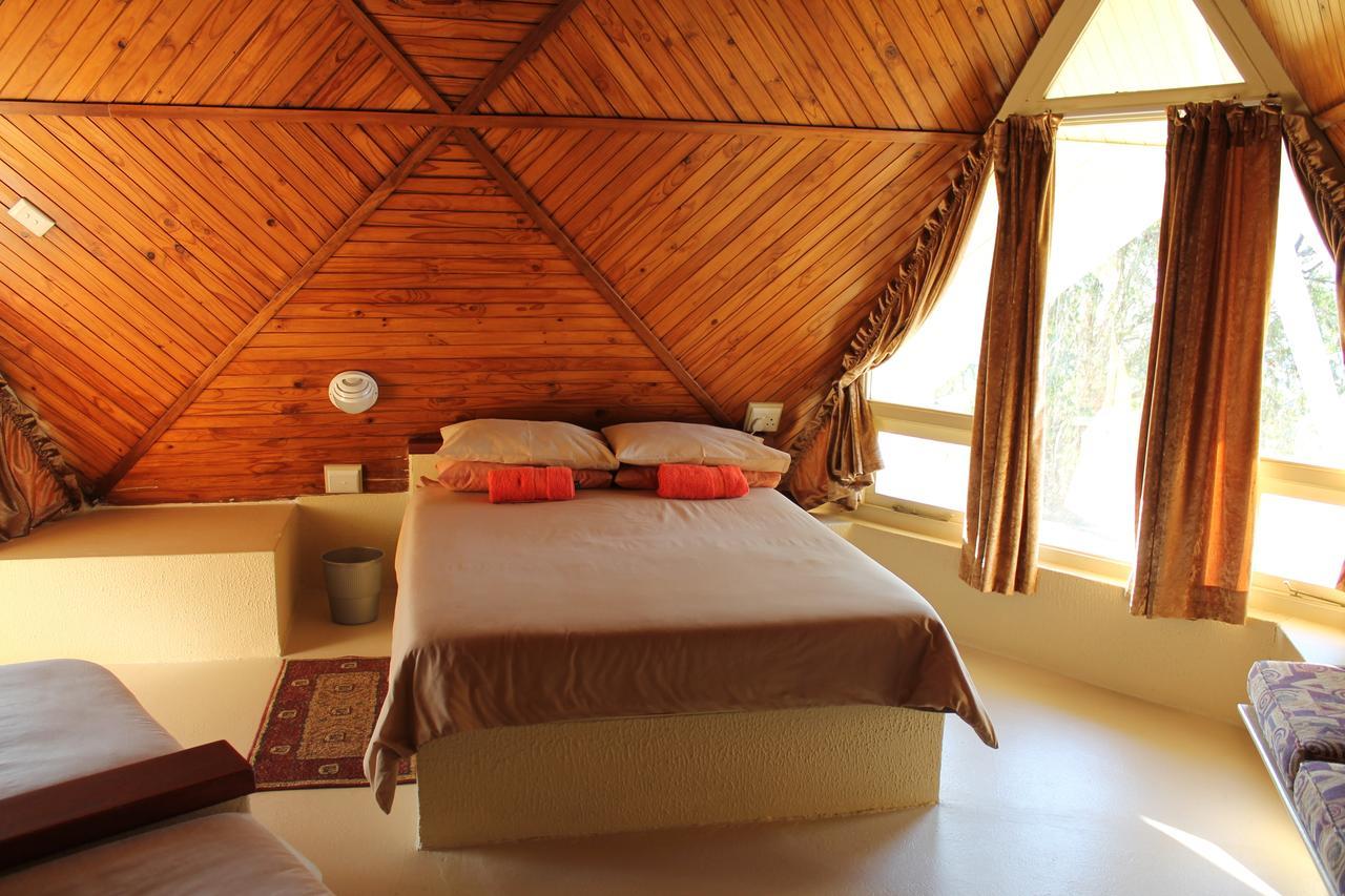 Pyramids Motel Van Reenen Eksteriør billede