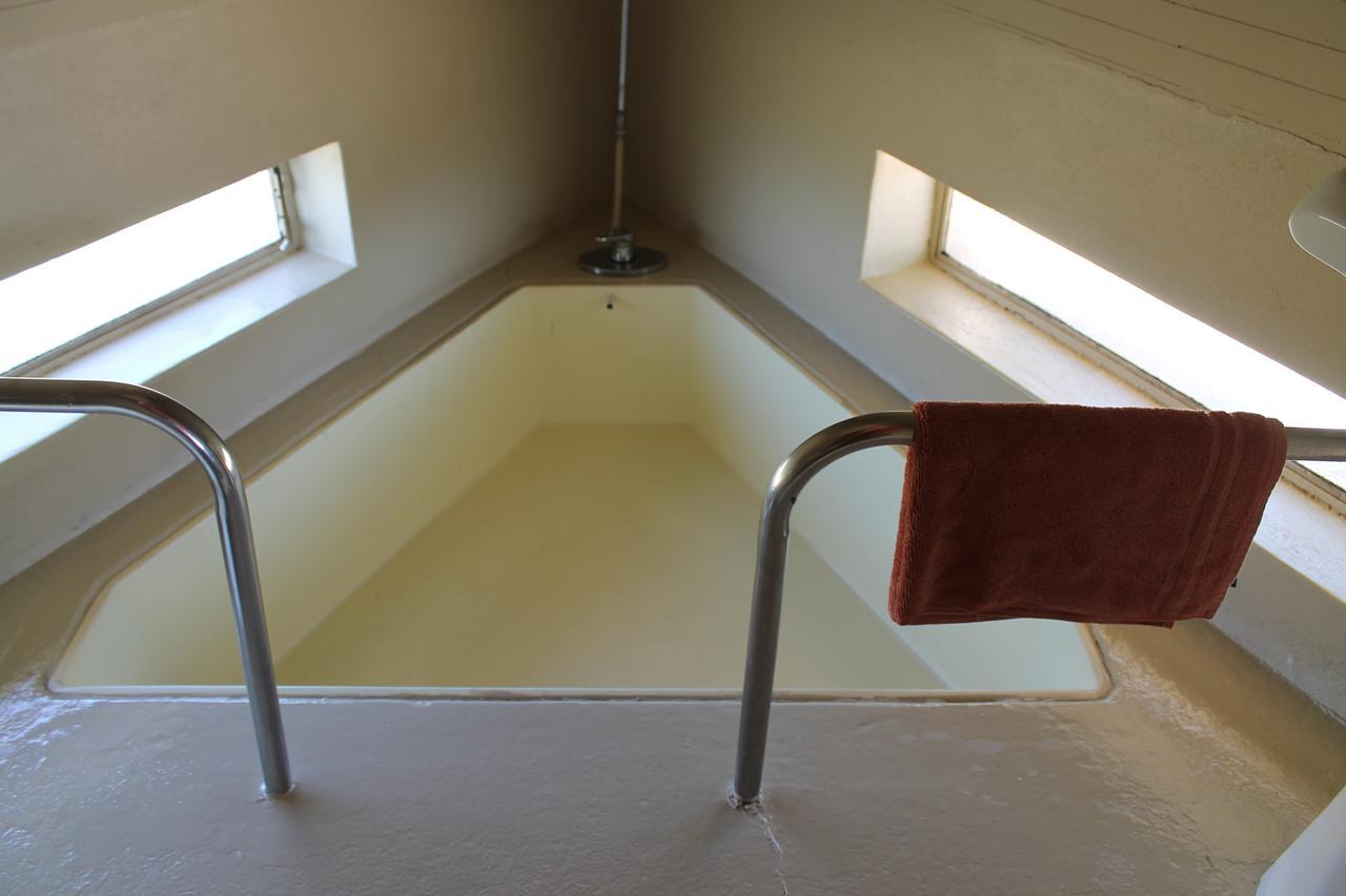 Pyramids Motel Van Reenen Eksteriør billede