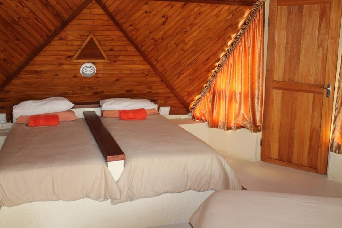 Pyramids Motel Van Reenen Eksteriør billede